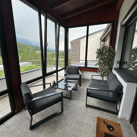 Best View Ap With Parking And 2 Bathrooms Sinaia Exterior photo
