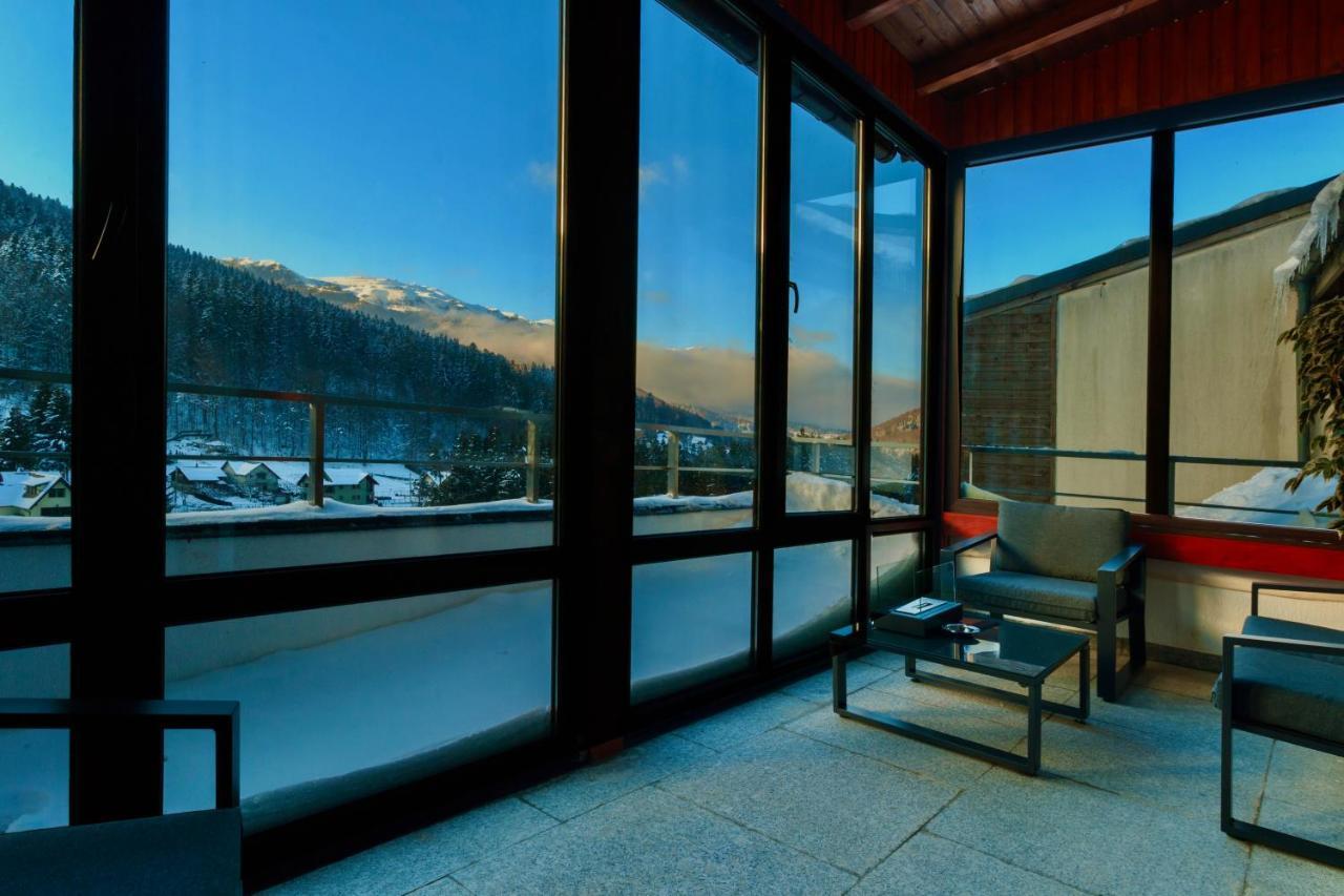 Best View Ap With Parking And 2 Bathrooms Sinaia Exterior photo
