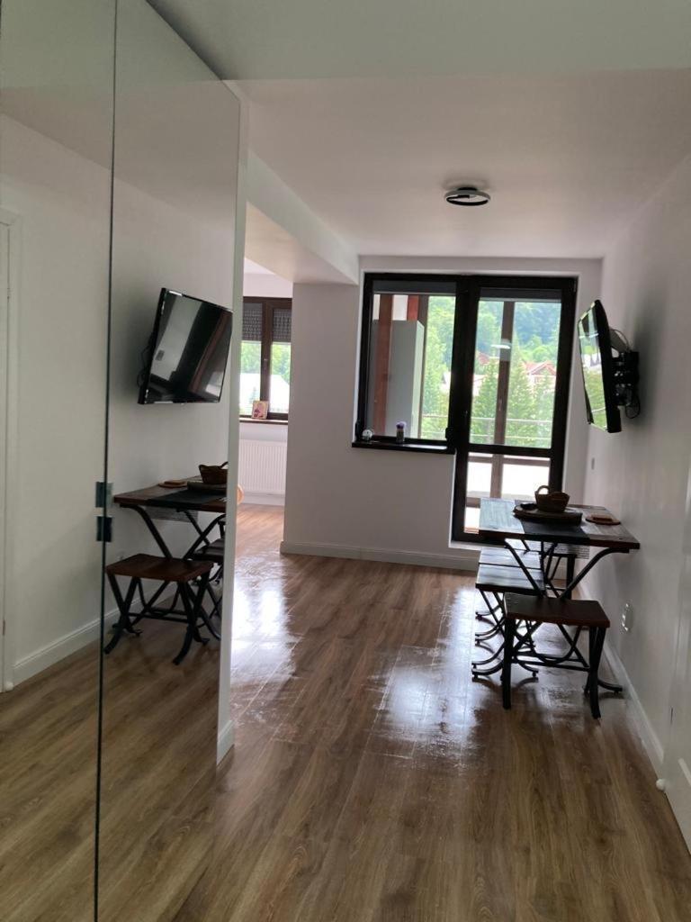 Best View Ap With Parking And 2 Bathrooms Sinaia Exterior photo