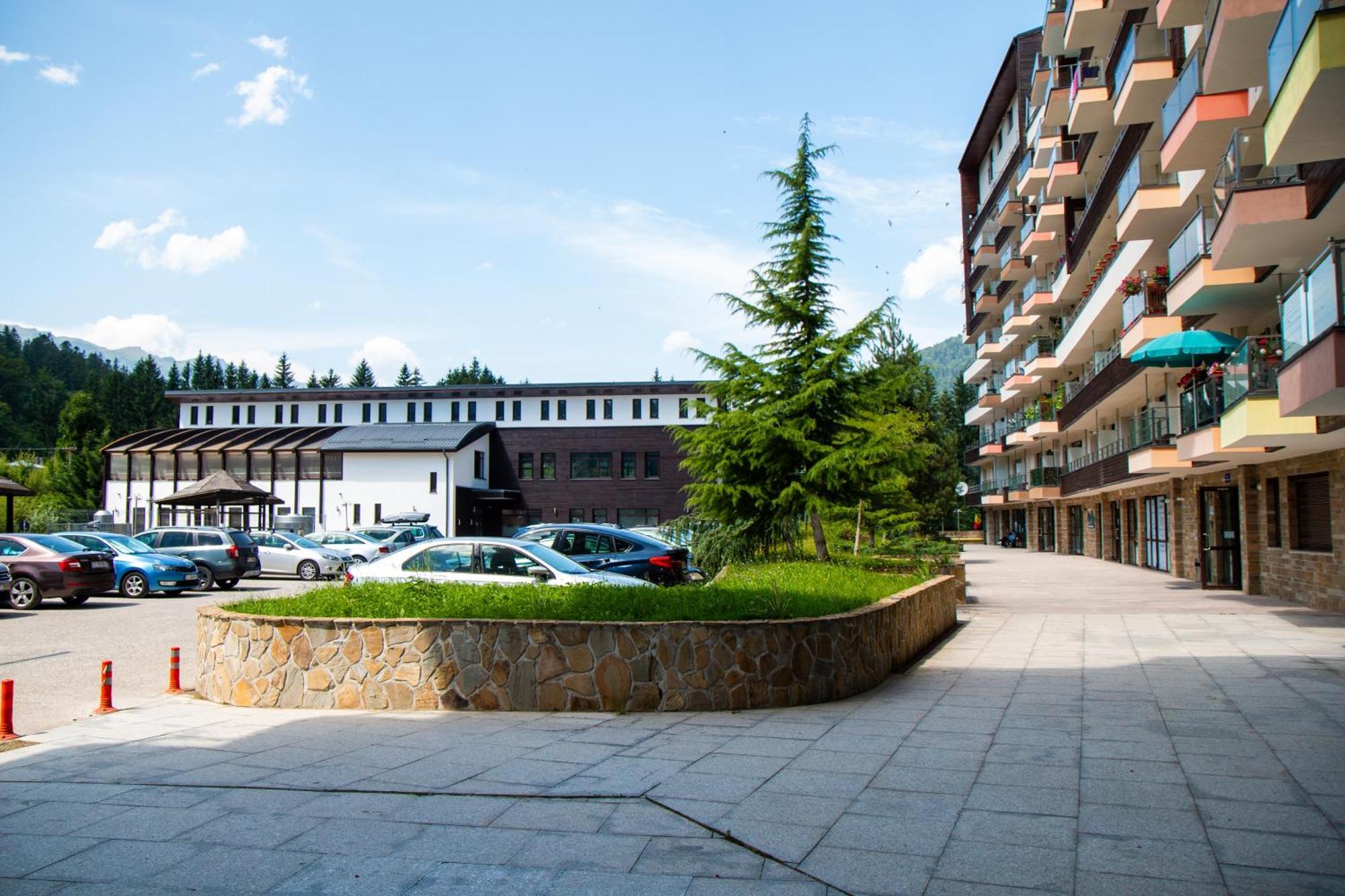 Best View Ap With Parking And 2 Bathrooms Sinaia Exterior photo