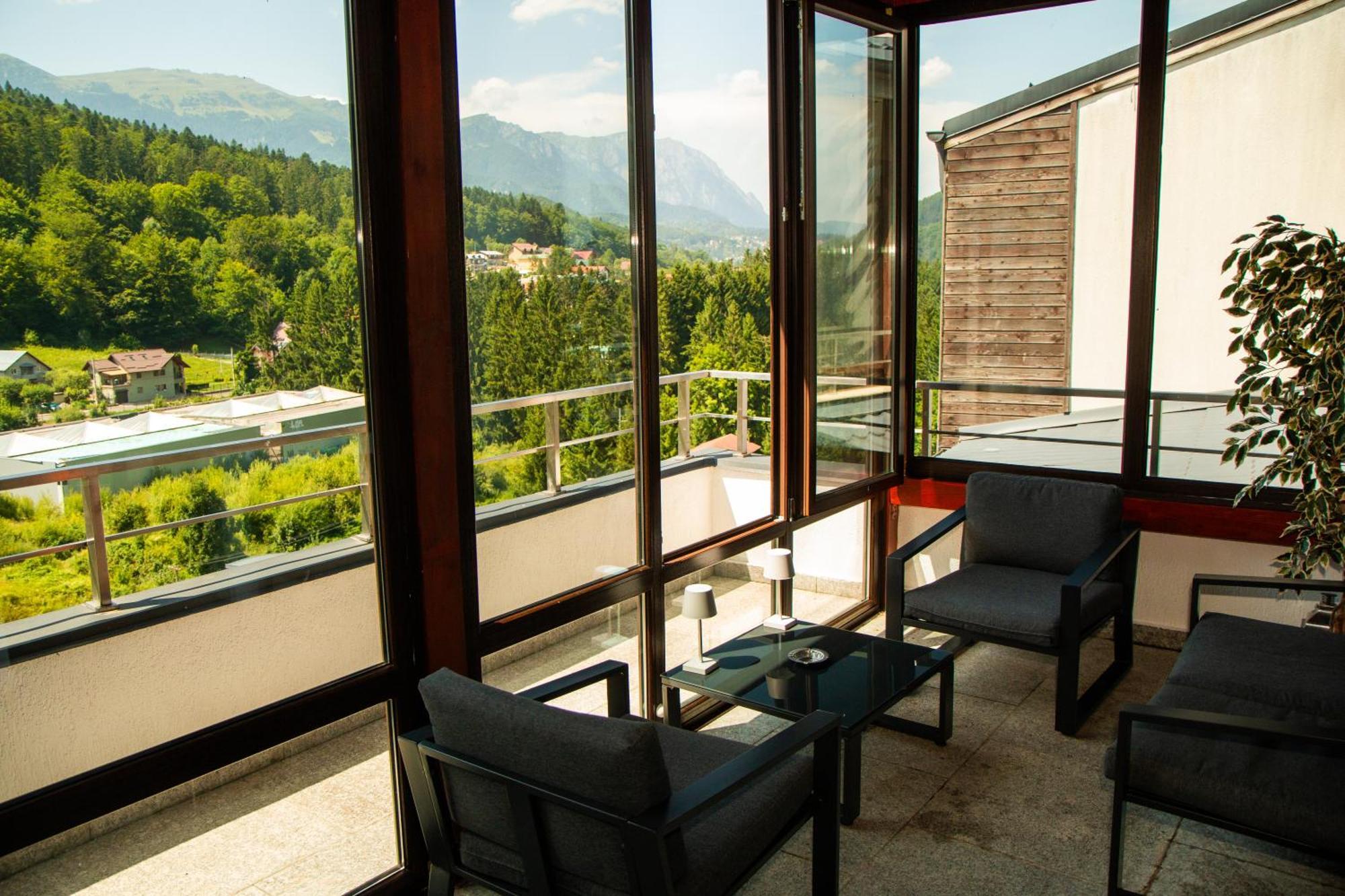 Best View Ap With Parking And 2 Bathrooms Sinaia Exterior photo